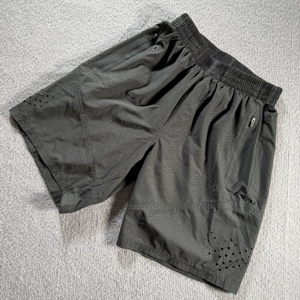 2XU Shorts Mens Medium Black Compression Lightweight Lined Running Athletic Gym